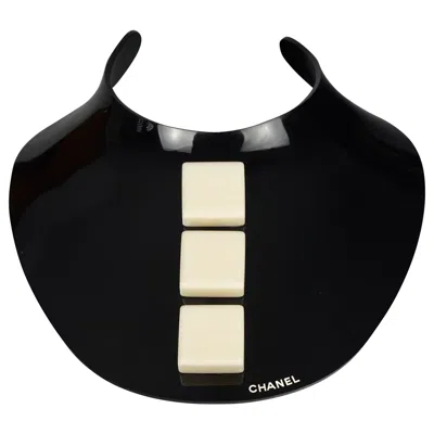 Pre-owned Chanel Fall 2007 Black And White Resin Breastplate Choker Necklace