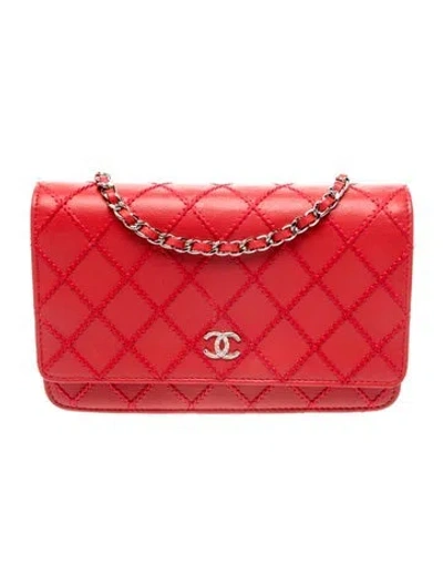 Pre-owned Chanel Fancy Wallet On Chain In Red