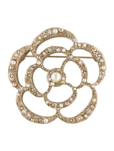 Pre-owned Chanel Faux Pearl & Strass Cc Camellia Brooch In White