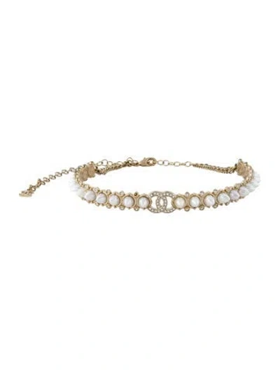 Pre-owned Chanel Faux Pearl & Strass Cc Choker Necklace, 18" In Multicolor