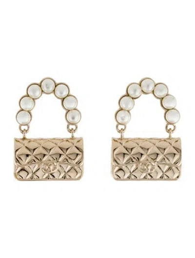 Pre-owned Chanel Faux Pearl Cc Flap Bag Drop Earrings In White