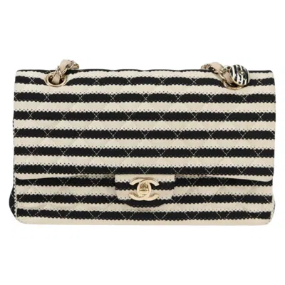 Pre-owned Chanel Flap Bag Cotton Handbag () In White