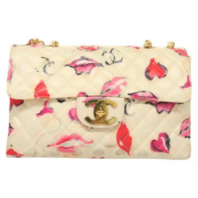 Pre-owned Chanel Flap Bag Ecru Vinyl Shoulder Bag ()