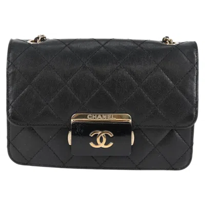 Pre-owned Chanel Flap Bag Leather Shoulder Bag () In Black
