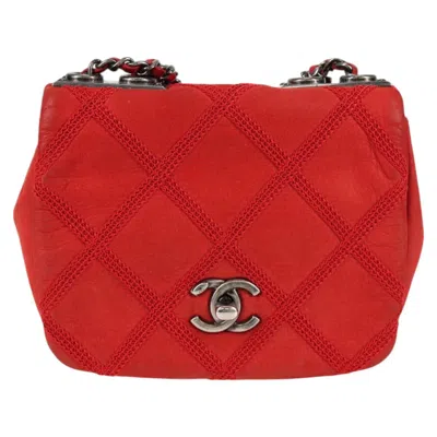 Pre-owned Chanel Flap Bag Red Leather Shoulder Bag ()