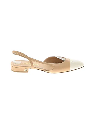 Pre-owned Chanel Flats In Tan