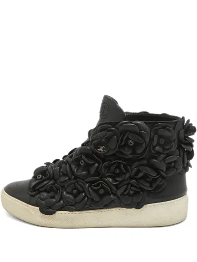 Pre-owned Chanel Floral-appliqué Sneakers