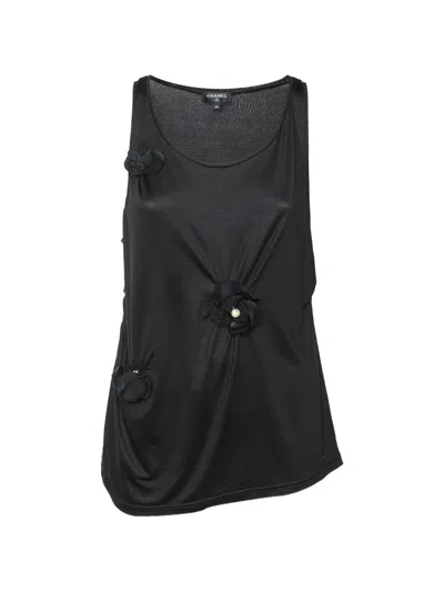 Pre-owned Chanel Floral Appliqué Tank Top In Black