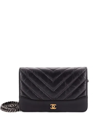 Pre-owned Chanel Gabrielle Wallet On Chain Chevron Aged Calfskin Crossbody Bag In Black