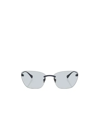 Pre-owned Chanel Geometric Frame Sunglasses In White
