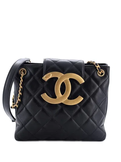 Pre-owned Chanel Giant Cc Chain Quilted Lambskin Small Shoulder Bag In Black
