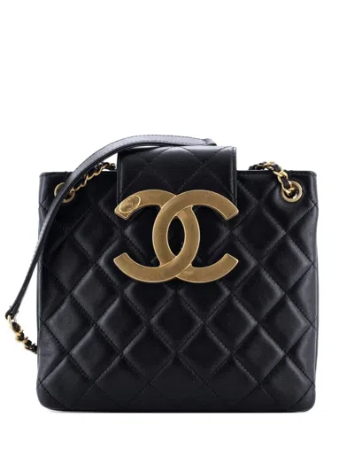 Pre-owned Chanel Giant Cc Chain Quilted Lambskin Small Shoulder Bag In Black
