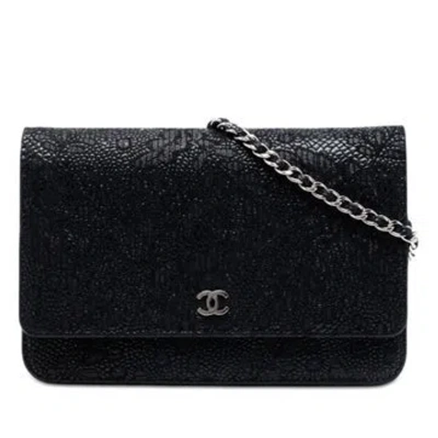 Pre-owned Chanel Goat Leather Cc Lace Overlay Goatskin Wallet On Chain In Black