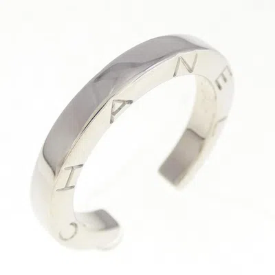 Pre-owned Chanel Gold (18k) Band Ring () In Silver