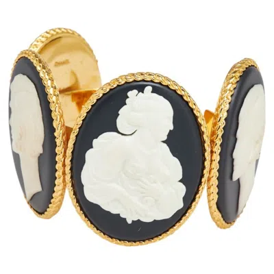Pre-owned Chanel Gold Bangle () In Multi