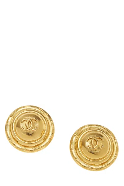 Pre-owned Chanel Gold 'cc' Round Earrings