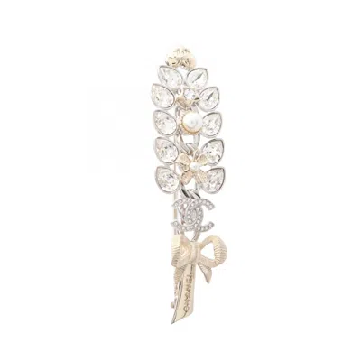 Pre-owned Chanel Gold Clear Gold Plating Brooch () In Multi