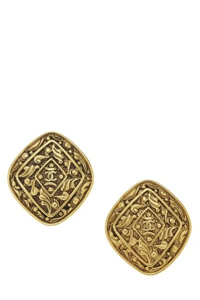 Pre-owned Chanel Gold Filigree 'cc' Earrings Large
