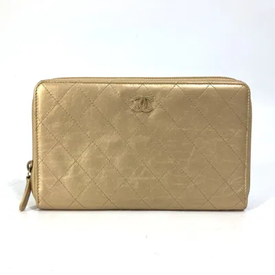Pre-owned Chanel Gold Leather Long Wallet (bi-fold) ()