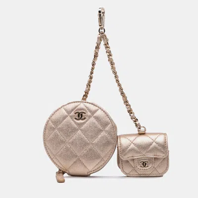 Pre-owned Chanel Metallic Lambskin Round Clip On Coin Purse And Airpods Case