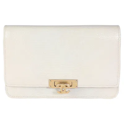 Pre-owned Chanel Gold Metallic Lizard Golden Class Wallet On Chain