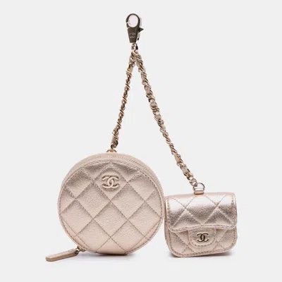 Pre-owned Chanel Gold Metallic Quilted Lambskin Round Clip On Coin Purse Airpods Case