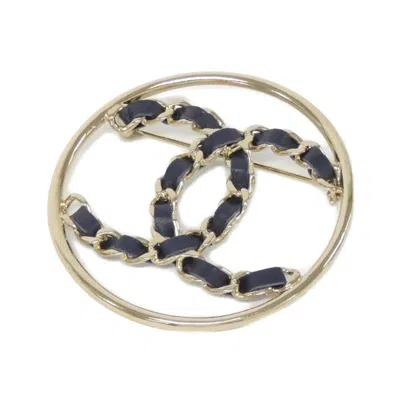Pre-owned Chanel Gold Navy Leather Brooch () In Black