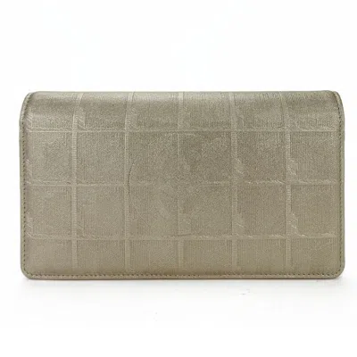 Pre-owned Chanel Gold Nylon Leather Long Wallet (bi-fold) ()