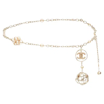 Pre-owned Chanel Gold Pearl Globe Chain Necklace In White
