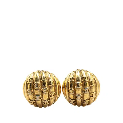 Pre-owned Chanel Gold Plated Coco Mark Vintage Earrings