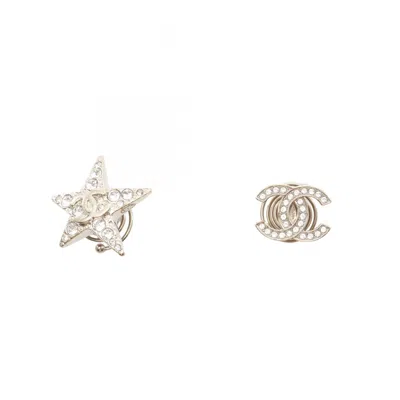 Pre-owned Chanel Gold Plating Pin Brooch () In Multi