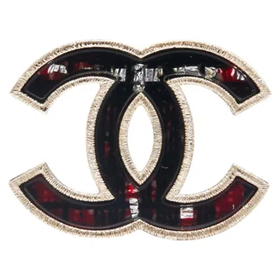 Pre-owned Chanel Gold Plating Plastic Brooch () In Multi