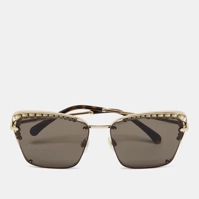 Pre-owned Chanel Gold Tone/grey 4235-h Pearl Square Sunglasses In Gray