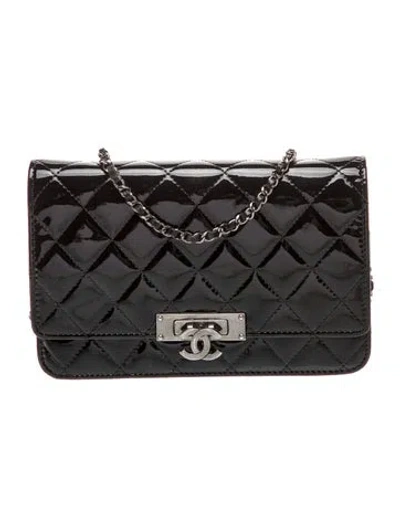 Pre-owned Chanel Golden Class Wallet On Chain In Black