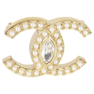 Pre-owned Chanel Gold-plated 2021 Faux Pearl & Strass Cc Brooch In Multiple
