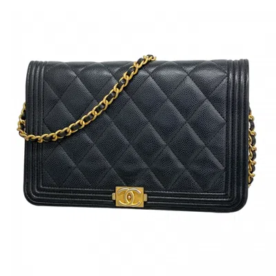 Pre-owned Chanel Grained Calfskin Chain/shoulder Wallet () In Black