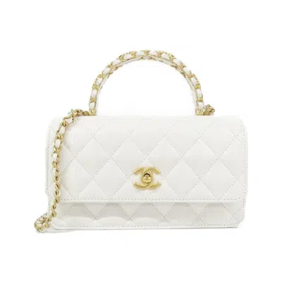 Pre-owned Chanel Grained Calfskin Clutch Bag () In White