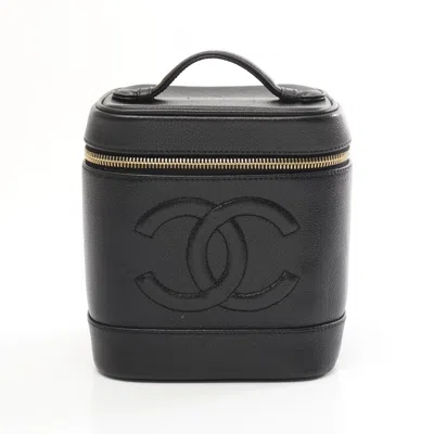 Pre-owned Chanel Grained Calfskin Handbag () In Black