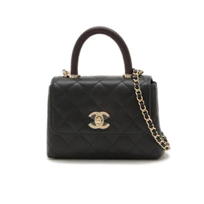 Pre-owned Chanel Grained Calfskin Handbag () In Black