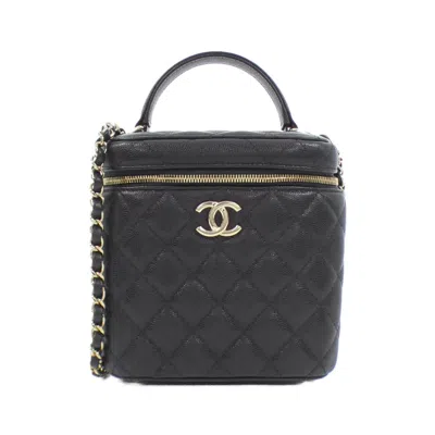 Pre-owned Chanel Grained Calfskin Handbag () In Black