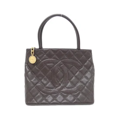Pre-owned Chanel Grained Calfskin Handbag () In Brown
