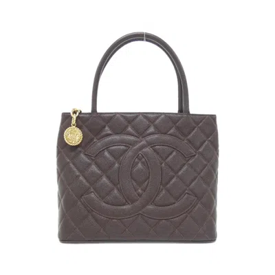 Pre-owned Chanel Grained Calfskin Handbag () In Brown