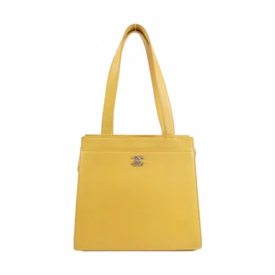 Pre-owned Chanel Grained Calfskin Handbag () In Yellow