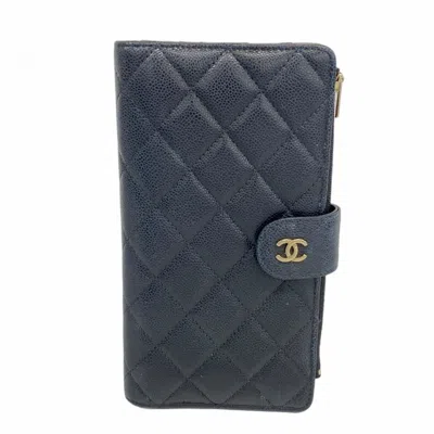 Pre-owned Chanel Grained Calfskin Long Wallet (bi-fold) () In Black