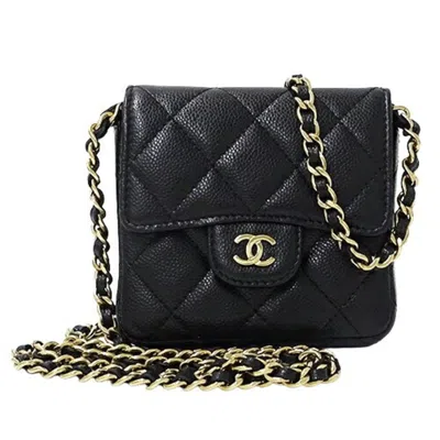 Pre-owned Chanel Grained Calfskin Pouch () In Black