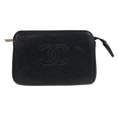 Pre-owned Chanel Grained Calfskin Pouch () In Black