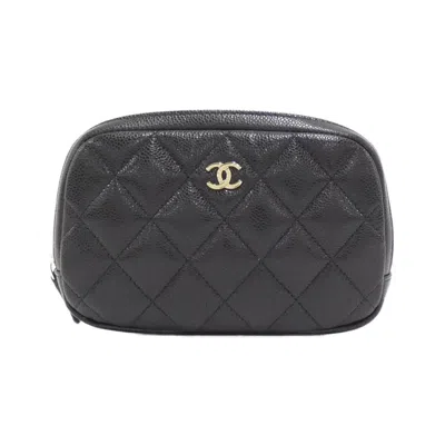Pre-owned Chanel Grained Calfskin Pouch () In Black
