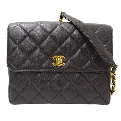 Pre-owned Chanel Grained Calfskin Shoulder Bag () In Black