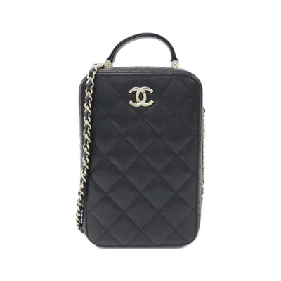 Pre-owned Chanel Grained Calfskin Shoulder Bag () In Black