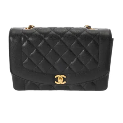 Pre-owned Chanel Grained Calfskin Shoulder Bag () In Black